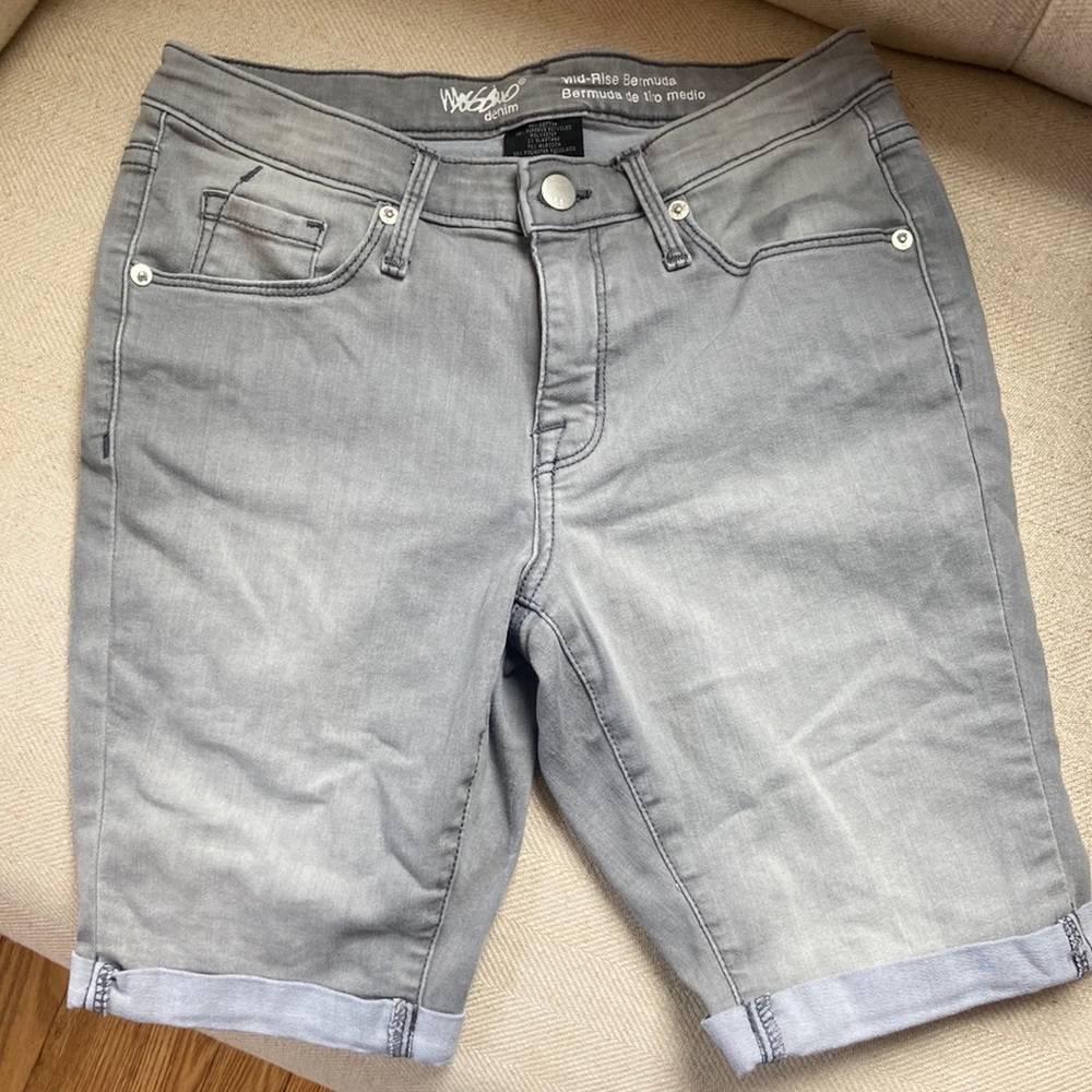 The brand is Missimo, Size: 4/R 27, Condition: Pre-owned.